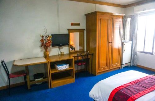 Rama 9 Apartamento | Witchuwan Apartel