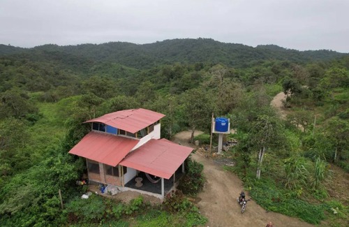 Puerto López Casa | with 360 degree view of national park beach and forest
