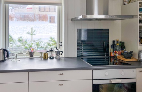 Halsa Casa | Alojamiento de 2 habitaciones en Valsøyfjord