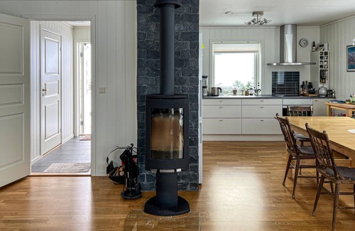 Halsa Casa | Alojamiento de 2 habitaciones en Valsøyfjord