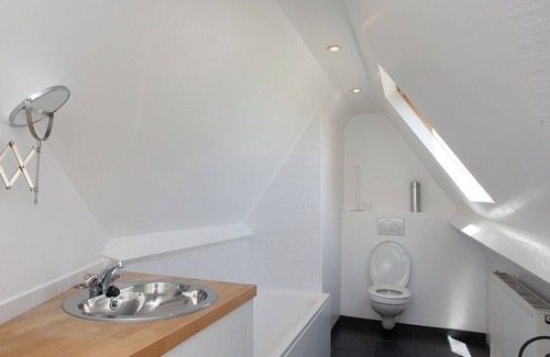 Resteigne Casa | Moderna casa de vacaciones con jardín cercado en Resteigne