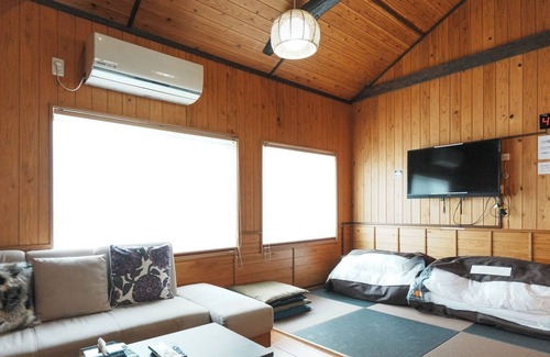 Minami Ward Casa | With free parking A 6minute walk from Meitetsu and JR stations entirely covered in cedar wood st - sakuranagoya / Nagoya Aichi