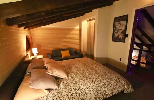 Ridge Manor Cabina | Withla RiverArt Cabin