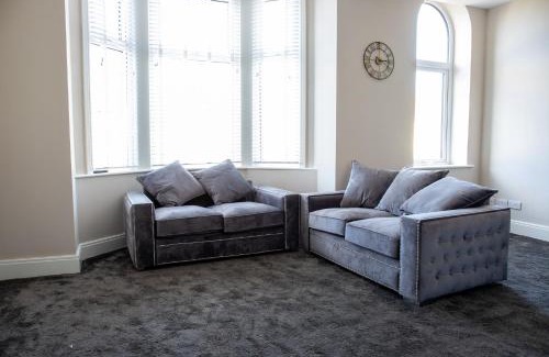 South Shore Apartamento | Withnell Stays - Apartment Two