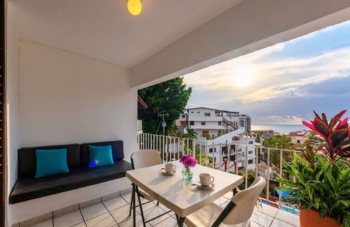 Alta Vista Complejo | WIVC Alta Vista Condo - Stunning Views, Close to the Beach & Romantic Zone