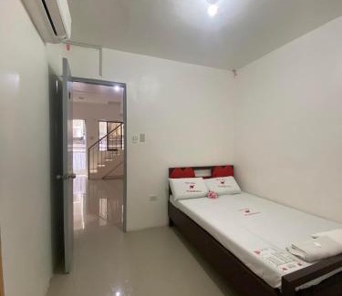 Maribago Hotel | WJV INN MARIBAG0