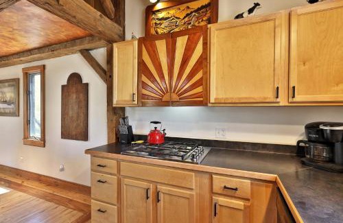 Killington Casa | Wobbly Cabin - 2 Bedroom - Charming Ski Home - Fireplace - WiFi - Close to Resort