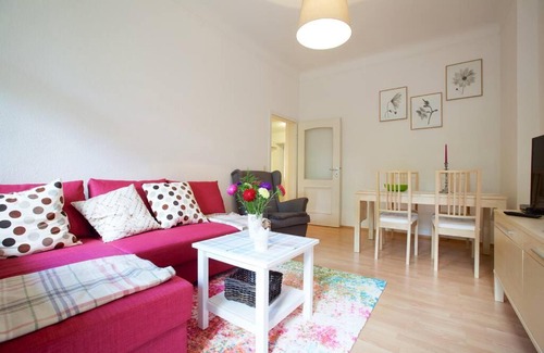 Goerlitz Apartamento | Wohfühlen Garantiert Große Wohnung mit zwei Schlafzimmern und Terrasse