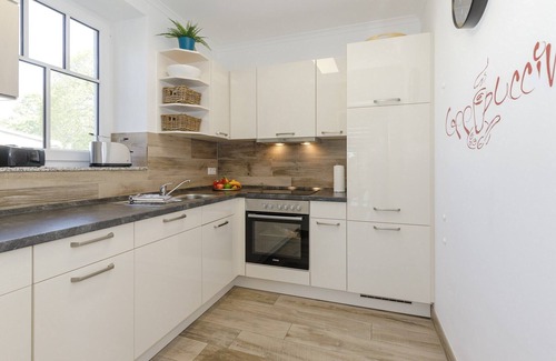 Alt Gaarz Apartamento | Wohlfühlen in der 4 Wohnung Villastrandeins "whg. 6 Baltica"