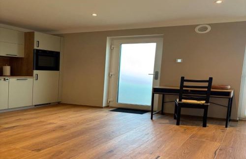 Hassfurt Apartamento | Wohlfühlstudio in Sylbach
