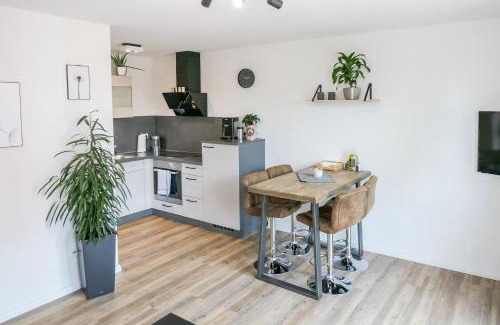 Mitte Apartamento | Wohlfühlwohnung im Zentrum mit 24-7 Self Check-In, WLAN & Smart TV