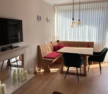Bad Aussee Apartamento | Wohnen über den Dächern am Meranplatz