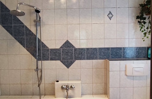 Gruenhain-Beierfeld Apartamento | Wohnen am Balkon des Erzgebirges Ferienwohnung Ansimali
