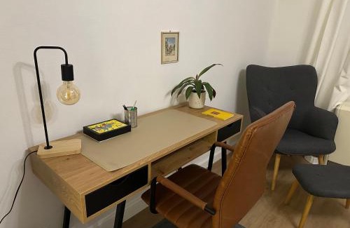 Pasewalk Apartamento | Wohnen im alten Standesamt 4 Family