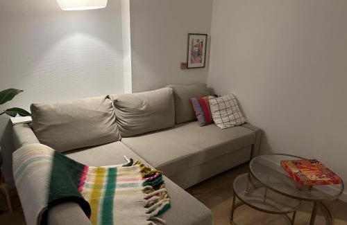 Pasewalk Apartamento | Wohnen im alten Standesamt 4 Family