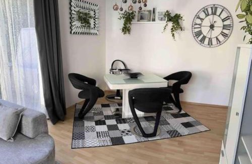 Grossgmain Apartamento | Wohnung 1 mit 2 Schlafzimmern und Terrasse