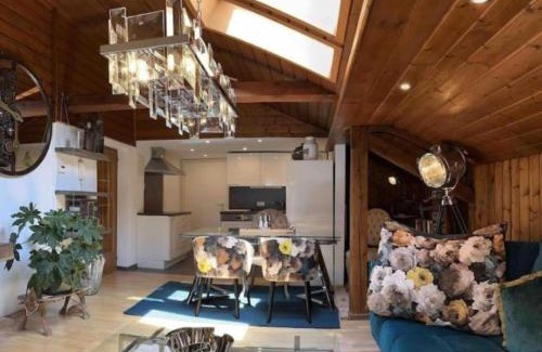 Grossgmain Apartamento | Wohnung 4 mit Balkon und Bergblick