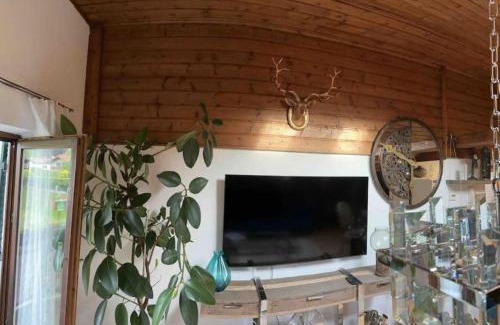 Grossgmain Apartamento | Wohnung 4 mit Balkon und Bergblick