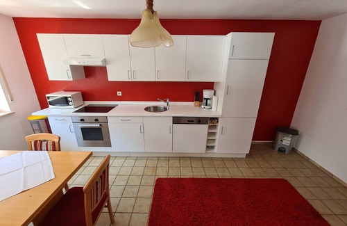 Unterschonau Apartamento | Wohnung für 2 bis 6 Pers., 100 qm, Zwei Sep. Schlafzimmer, Terrasse mit Bergblick