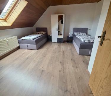 Neunburg vorm Wald Apartamento | Wohnung Maric bis zu 10 Personen