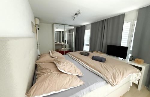 Glattbrugg Apartamento | Wohnung mit Klimaanlage Zürich & Airport nah