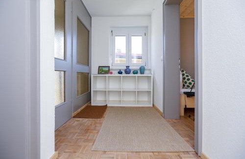 Mader Apartamento | WOHNUNG OBERGESCHOSS mit 3 Schlafzimmer in ruhiger Gegend