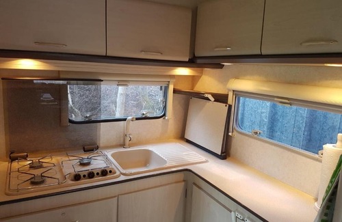 Schweppenhausen Apartamento | Wohnwagen Bachblick