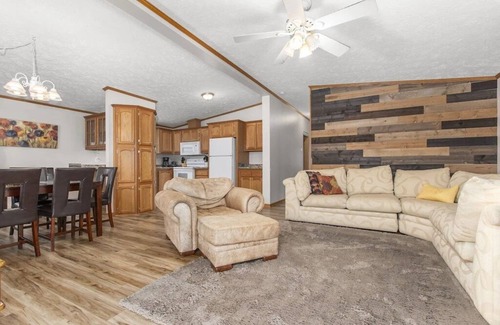 Fremont Cabina | Wolf River Cabin C, Freemont WI