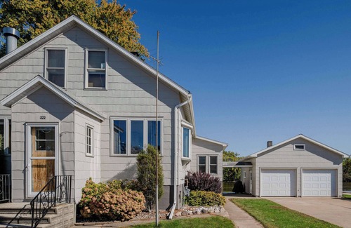 Fremont Casa | Wolf River Retreat - Sleeps 14