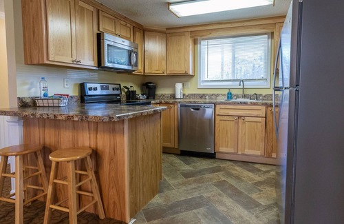 The Woods Cabaña | Wolf's Den Cottage with Resort Amenities