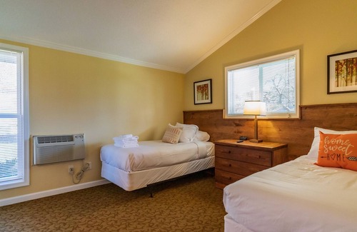 The Woods Cabaña | Wolf's Den Cottage with Resort Amenities