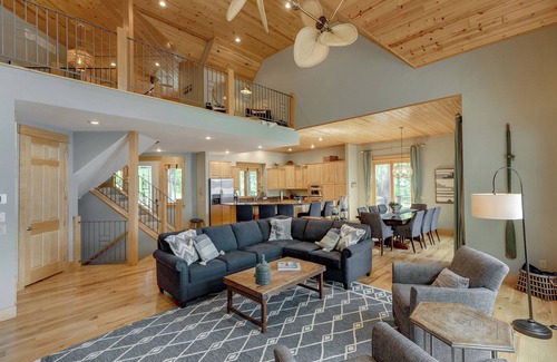 Crosslake Casa | WOLFCROSS - Lakefront Retreat on Whitefish Chain - 5BR 4 Bath