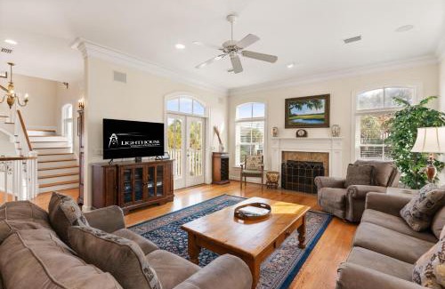 East Beach Casa | Wolfe Cottage - 2225 Bruce Drive