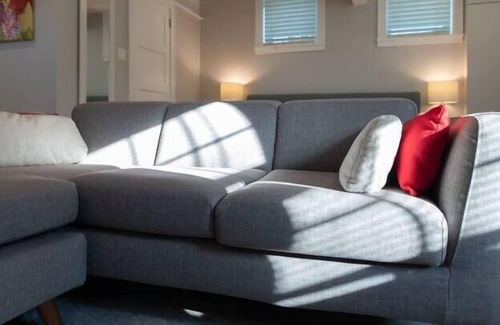 Wolfville Casa | Wolfville Raven Hill Vineyard Modern Suite