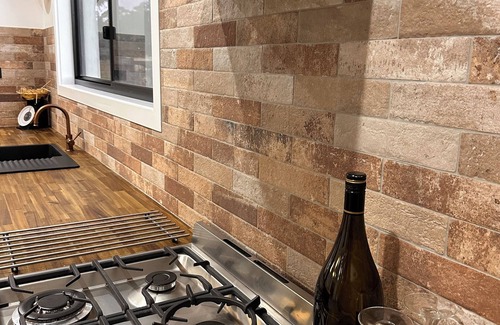East Lynne Otro | Wombat Creek Retreat