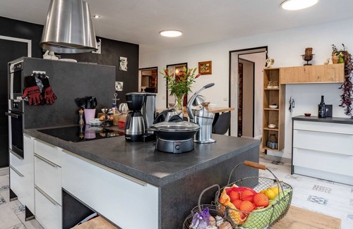 Merville-Franceville-Plage Casa | Maravillosa casa de vacaciones privada para 10 personas con WIFI, TV, terraza y mascotas permitida