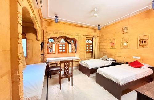 Amar Sagar Pol Hotel | Wonbin Safari Hotel