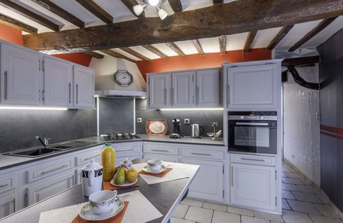 Saint-Nicolas-d'Aliermont Casa | Estupenda casa de vacaciones privada para 5 personas con WIFI, TV, terraza y mascotas permitida