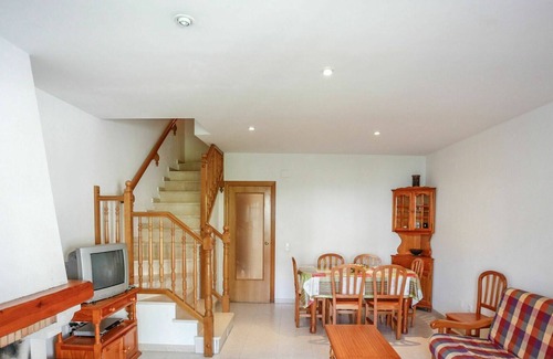 L'Hospitalet de l'Infant Casa | Estupenda casa de vacaciones para 6 personas con piscina, TV, patio y aparcamiento