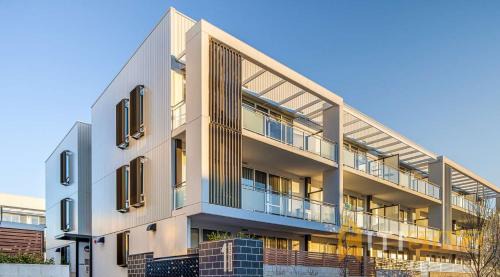 Phillip Apartamento | Wonder in Woden - 2 bd 2bth Apt