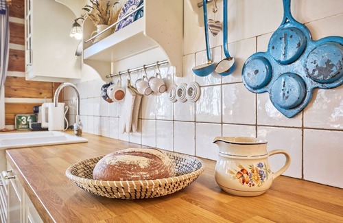 Pec pod Snezkou Villa | Maravillosa casa de vacaciones privada para 18 personas con WIFI, TV, patio y mascotas permitida