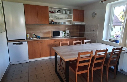 Rudnik Casa | Preciosa casa de vacaciones privada para 8 personas con piscina, WIFI, TV y terraza