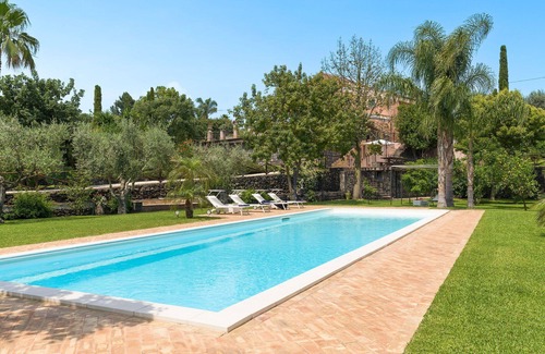 Aci Sant'Antonio Villa | Estupenda casa de vacaciones privada para 6 personas con piscina privada, WIFI, A/C y terraza