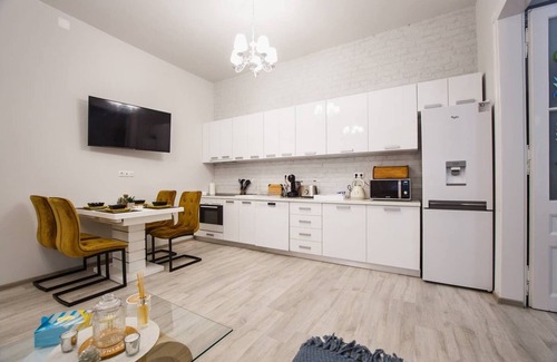 Oradea Apartamento | Wonderful 2 bedroom Central Apartment
