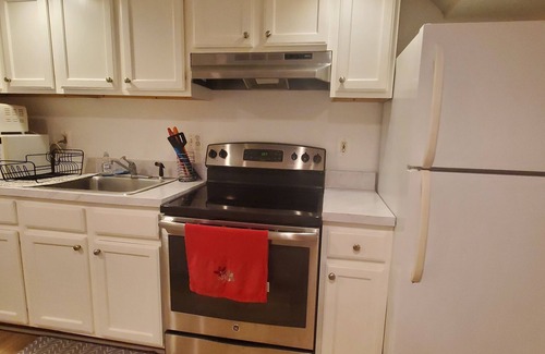 Petworth Apartamento | Wonderful 2-Bedroom Apartment in Great Location in Washington DC