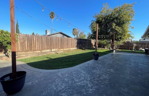 Visalia Casa | Wonderful 3-bedroom house with AC in charming Visalia