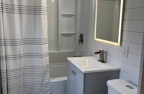 Niles Casa | Wonderful 3-bedroom house with AC in charming Niles