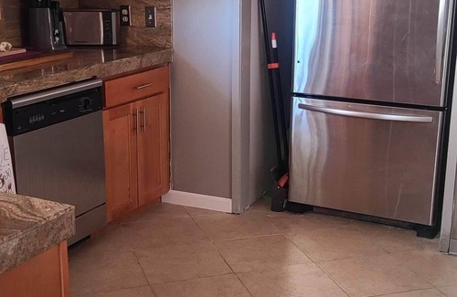 Clear Lake Casa | Wonderful 3BD 3BA Smarthome w/ multiple decks and large dock!