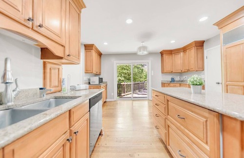East Memphis Casa | Wonderful 4-bedroom house with AC, Game room, Backyard and Grill at Memphis