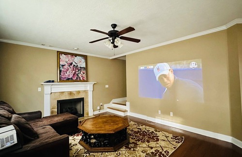 Evans Casa | Wonderful 4B2.5B for Augusta Master Holiday